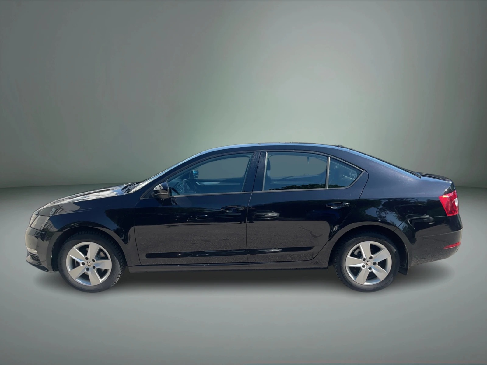 Skoda Octavia 2, 0 TDI 7DSG , снимка 2 - Автомобили и джипове - 55627933