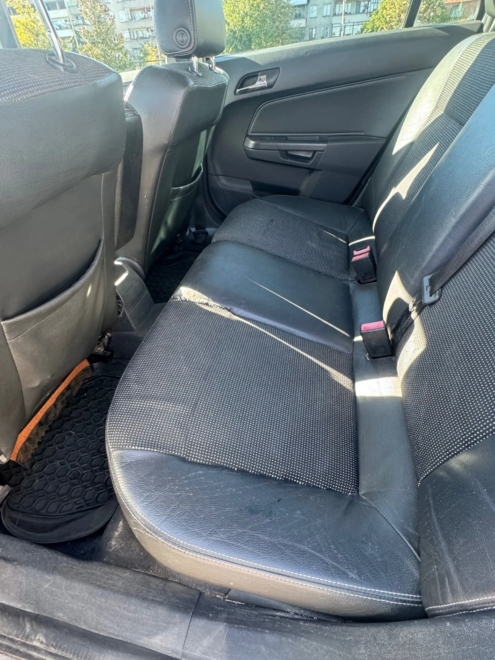 Opel Astra, снимка 6 - Автомобили и джипове - 55962206