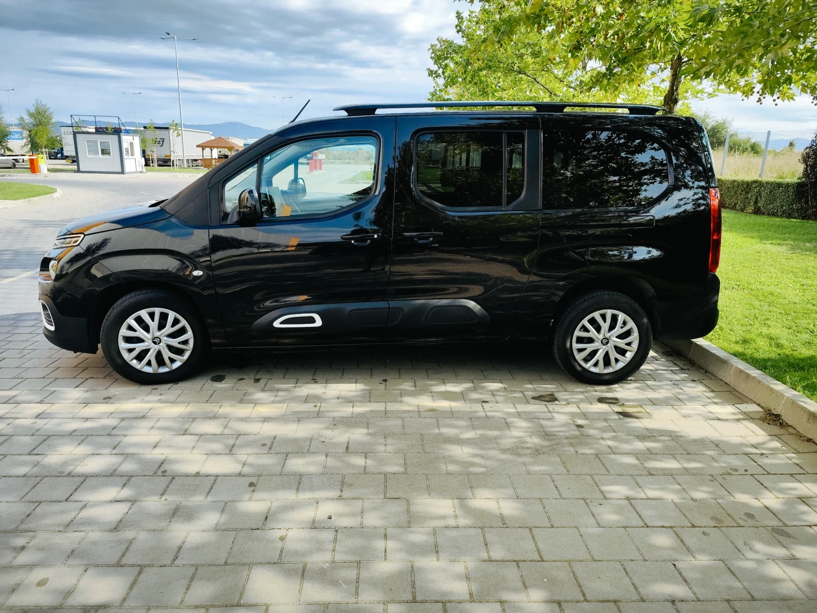 Citroen Berlingo, снимка 3 - Автомобили и джипове - 55966815