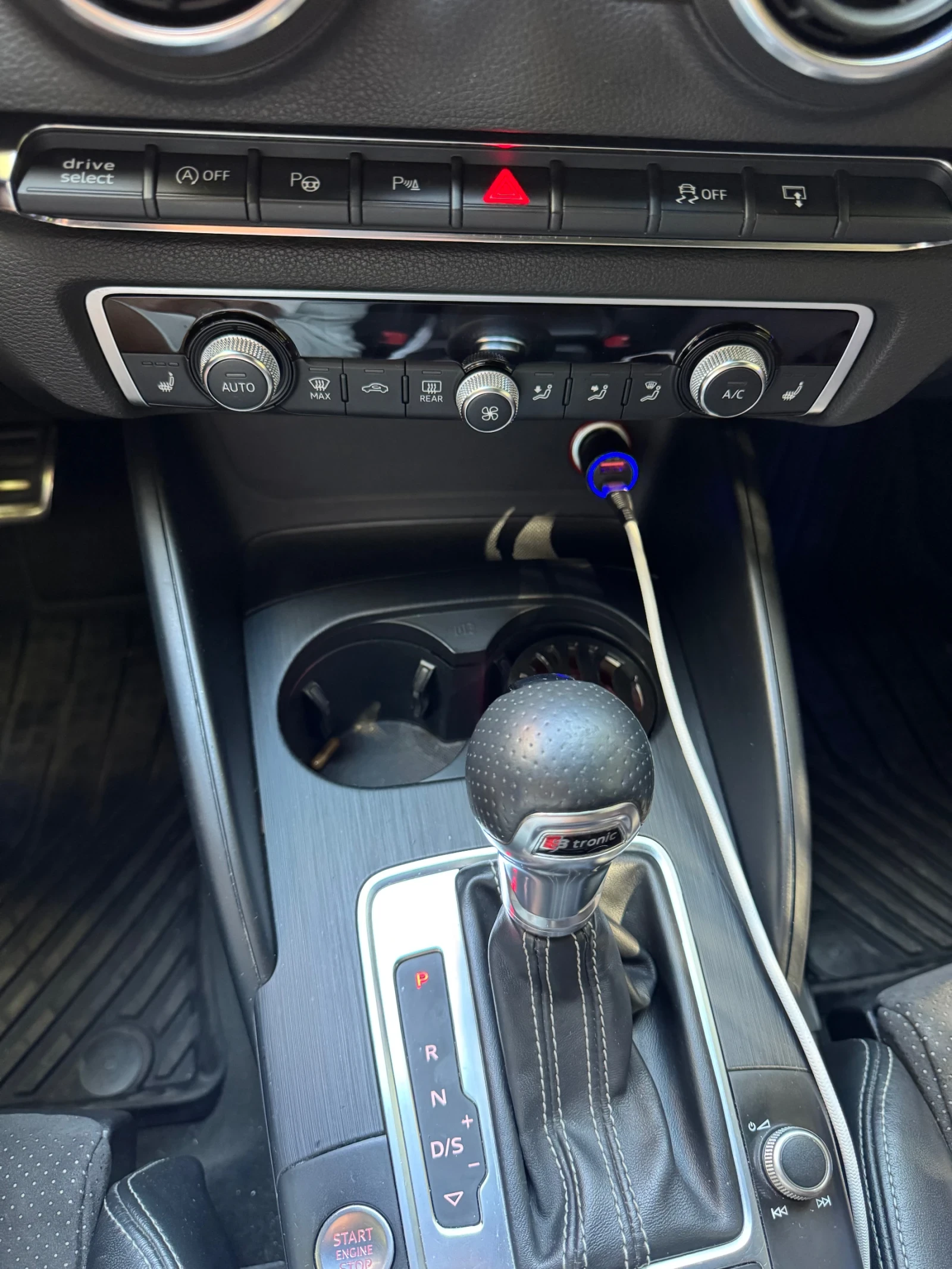Audi A3 2.0 TDI 3xSline Quattro , снимка 14 - Автомобили и джипове - 56136554