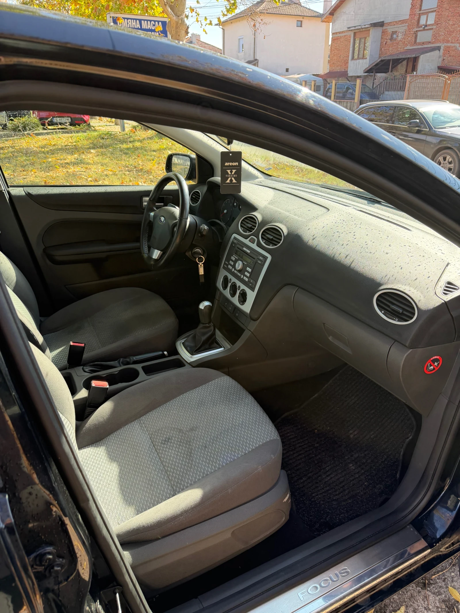 Ford Focus 1.4 BENZIN AUSTRIA , снимка 11 - Автомобили и джипове - 56566448