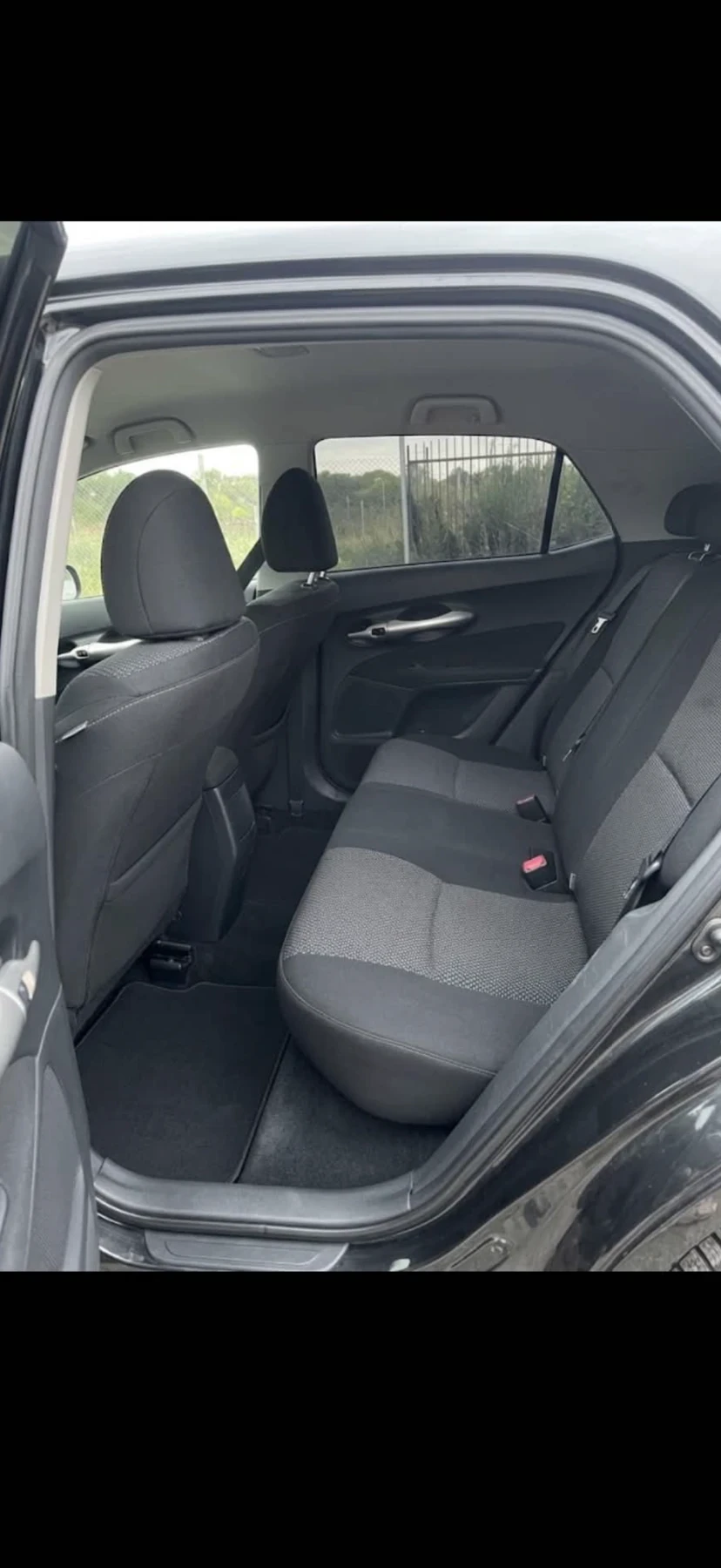 Toyota Auris, снимка 9 - Автомобили и джипове - 56568826