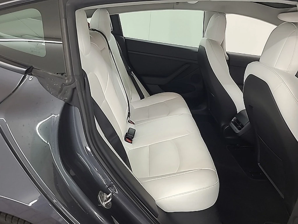 Tesla Model 3 Long Range Panorama Leather LED Navi 88.9% SoH | Mobile.bg � ����������� 6