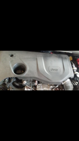 Jeep Renegade 1.3 T-GDI, снимка 2
