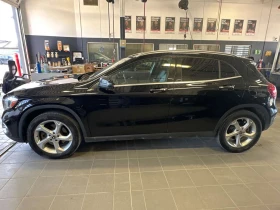 Mercedes-Benz GLA 250 4MATIC/ПАНОРАМА/ПОДГРЕВИ/АВТОФИНАНСИРАНЕ, снимка 3