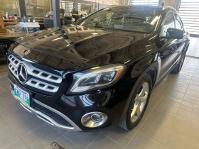 Mercedes-Benz GLA 250 4MATIC/ПАНОРАМА/ПОДГРЕВИ/АВТОФИНАНСИРАНЕ, снимка 1