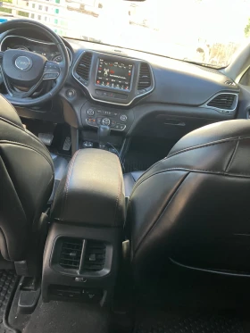 Jeep Cherokee  TRAILHAWK 3.2 Бензин  4X4 , снимка 10