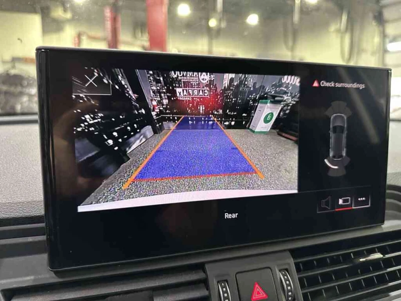 Audi Q5 KOMFORT 45 QUATTRO/ КОжа/ Подгрев/ Нави/ Пано, снимка 11 - Автомобили и джипове - 53115339