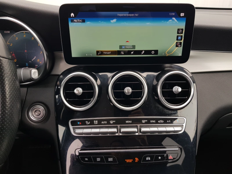Mercedes-Benz GLC 220 D 4matic AMG, снимка 17 - Автомобили и джипове - 53595821