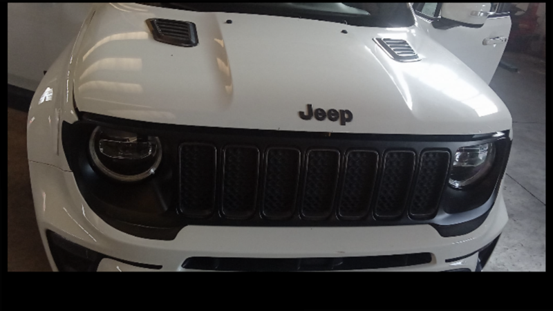 Jeep Renegade 1.3 T-GDI, снимка 1 - Автомобили и джипове - 34089348