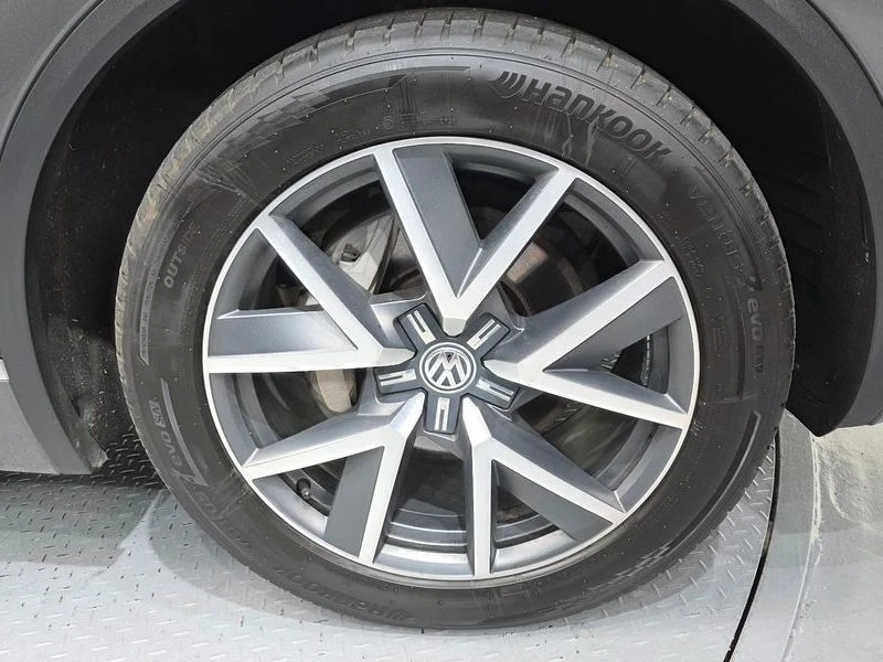 VW Touareg 3.0TDi PRESTIGE, снимка 5 - Автомобили и джипове - 54242332