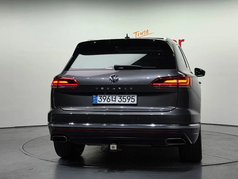 VW Touareg 3.0TDi PRESTIGE, снимка 4 - Автомобили и джипове - 54242332