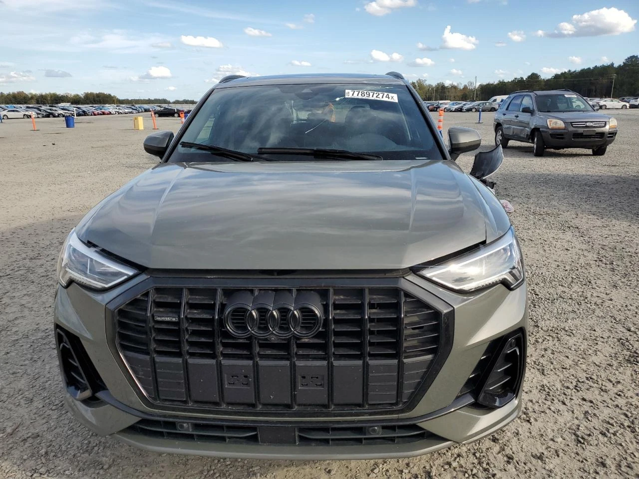 Audi Q3 PREM.PLUS* S-LINE45* PANO* ПОДГРЕВИ - изображение 2