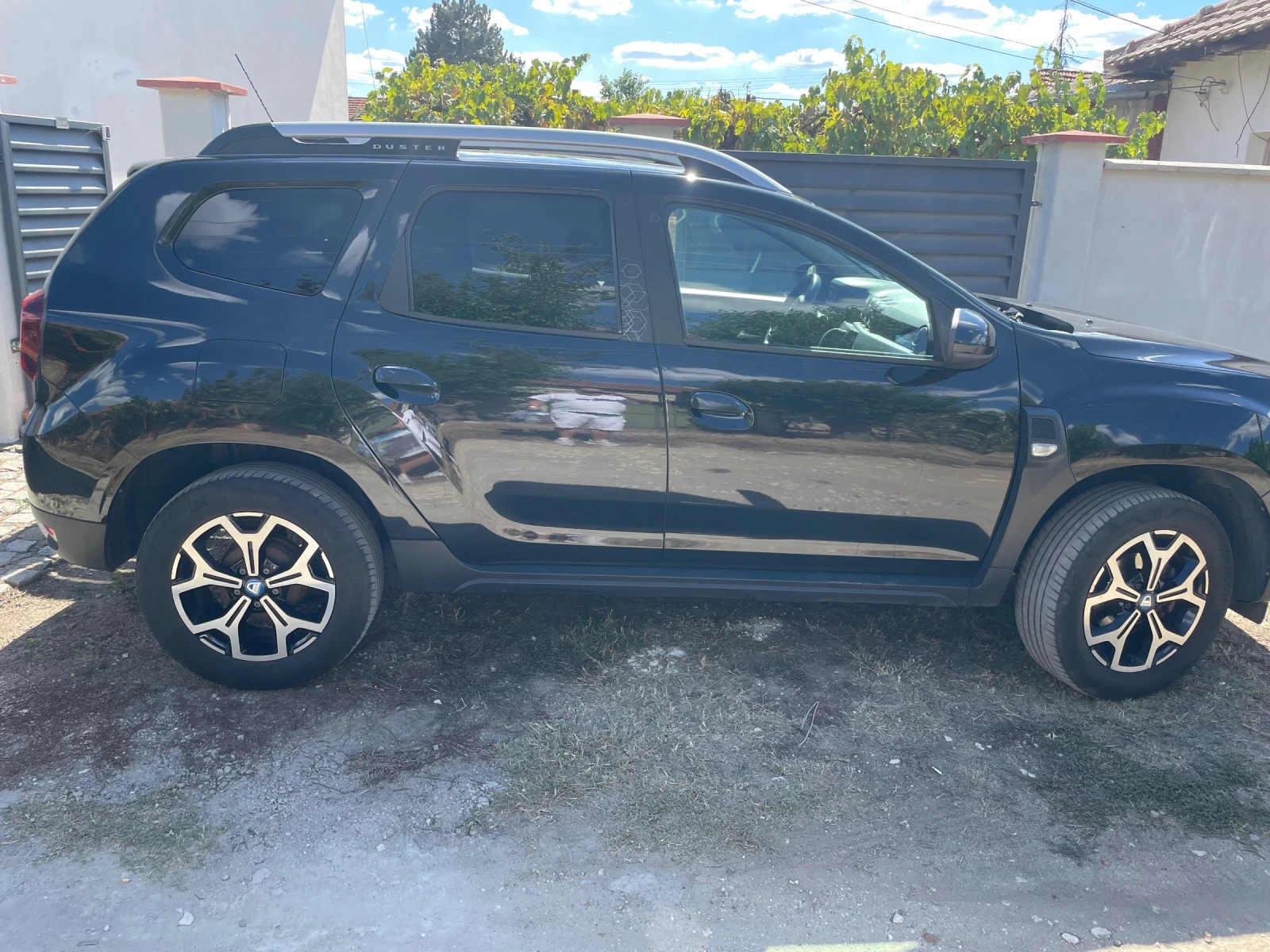 Dacia Duster Джип - изображение 6