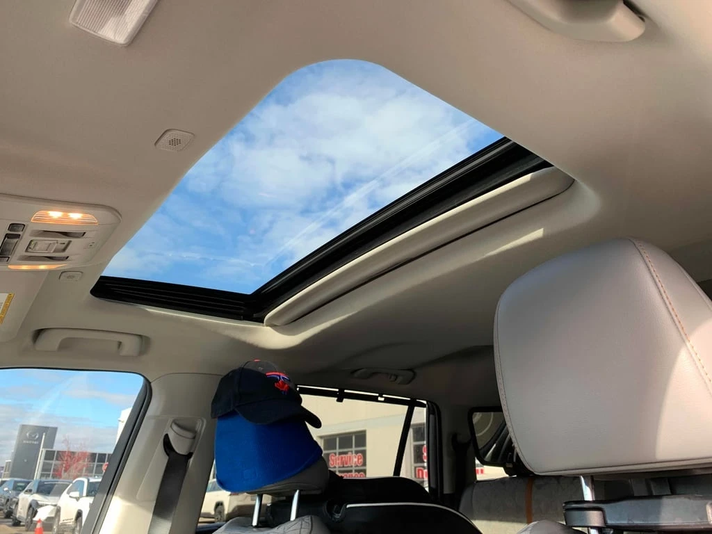 Toyota Highlander * Hybrid XLE * CARFAX *    | Mobile.bg   11