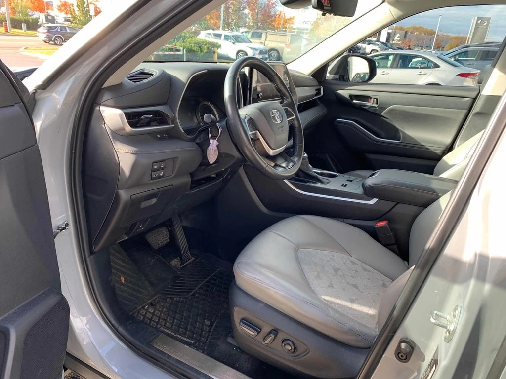 Toyota Highlander * Hybrid XLE * CARFAX *    | Mobile.bg   5