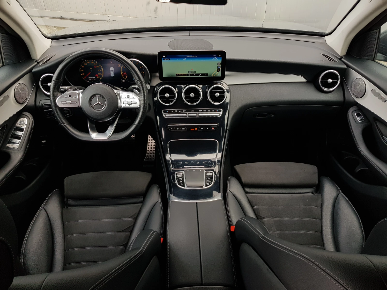 Mercedes-Benz GLC 220 D 4matic AMG FACELIFT  - изображение 9