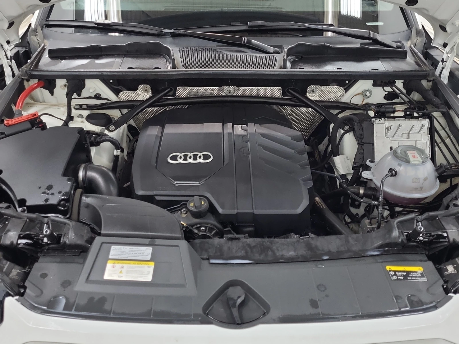 Audi Q5 Komfort 45 TFSI quattro, снимка 10 - Автомобили и джипове - 54453028