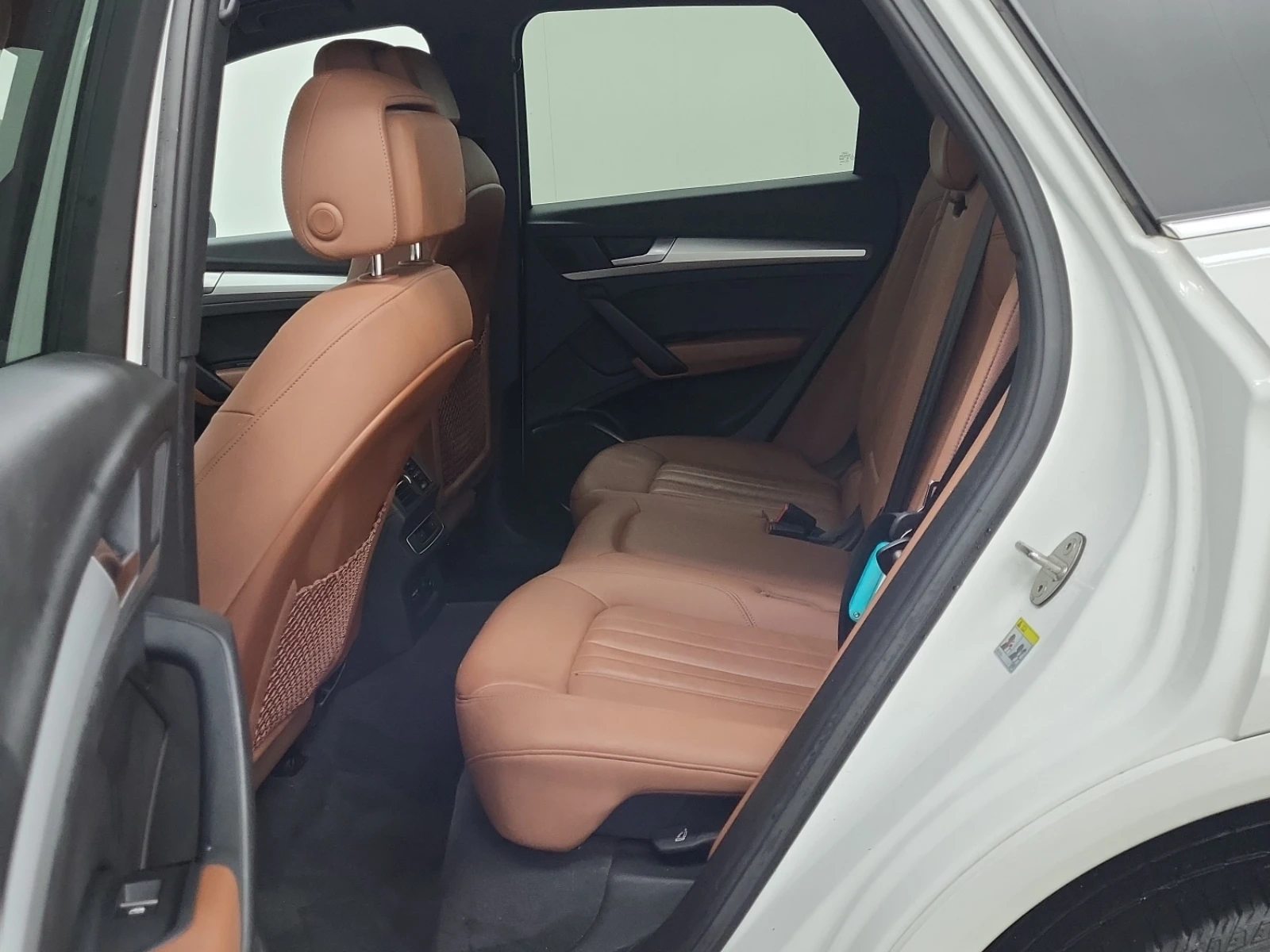 Audi Q5 Komfort 45 TFSI quattro, снимка 17 - Автомобили и джипове - 54453028