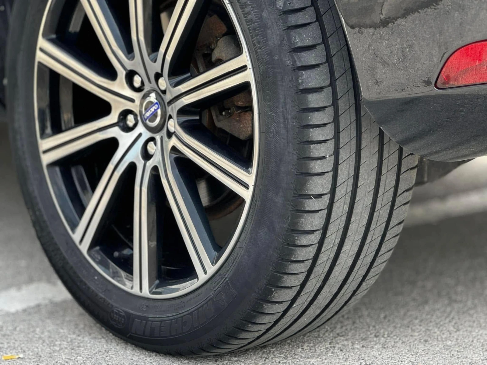Volvo XC60 T6 AWD 3.0L, снимка 17 - Автомобили и джипове - 54511298