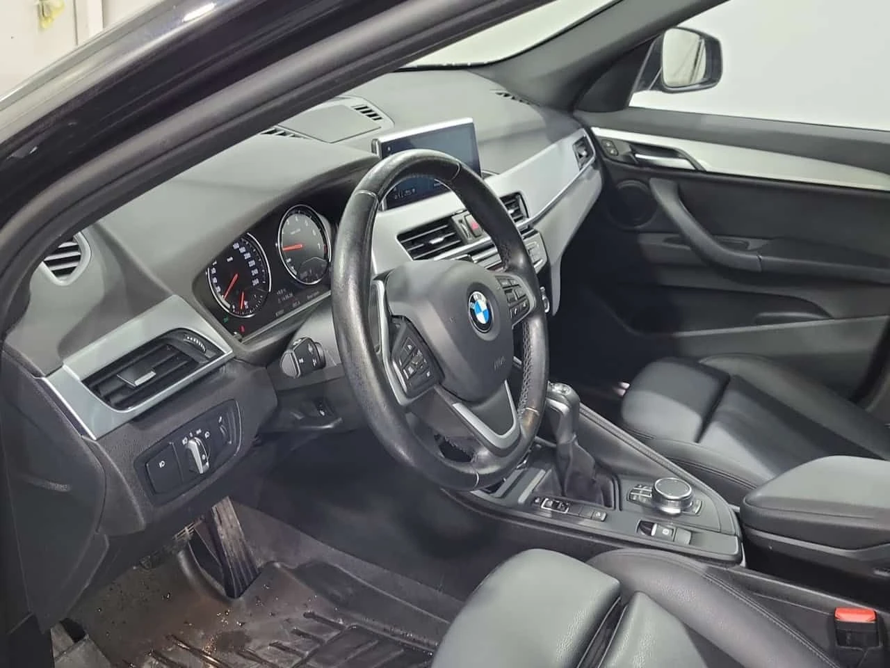 BMW X1 xDrive28i * CARFAX * Бeз инциденти * , снимка 7 - Автомобили и джипове - 54560388