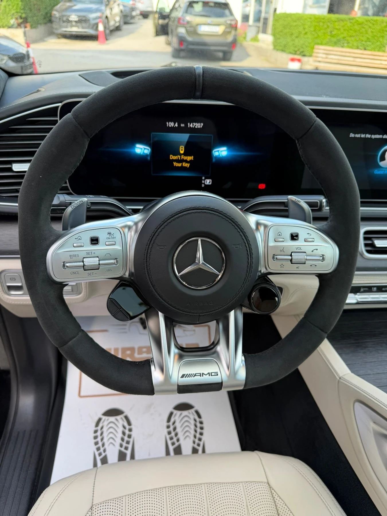Mercedes-Benz GLS 63 AMG 4Matic AMG 612кс, снимка 15 - Автомобили и джипове - 54623573