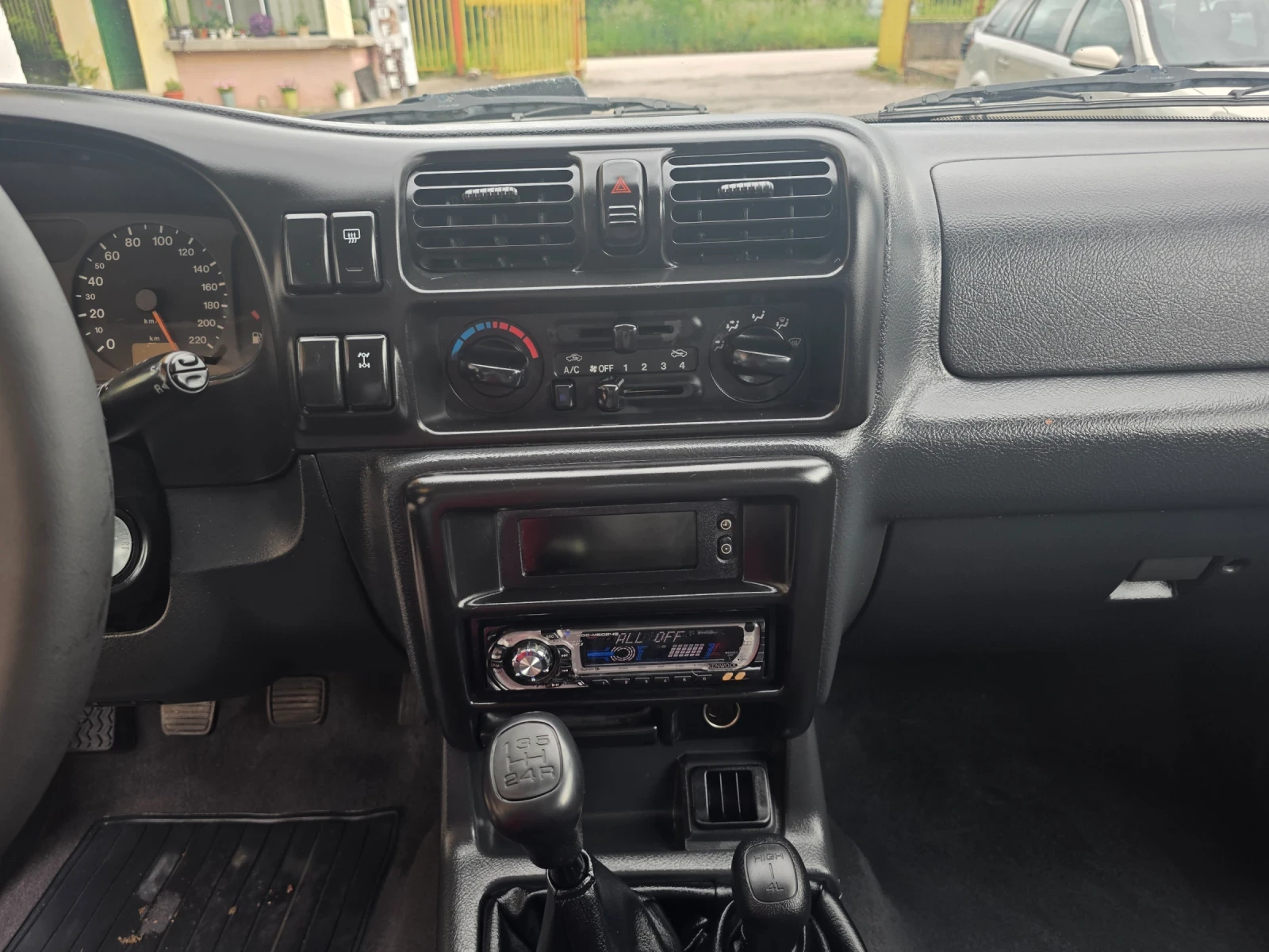 Opel Frontera 2.2TDI KLIMA ITALY, снимка 15 - Автомобили и джипове - 54645513