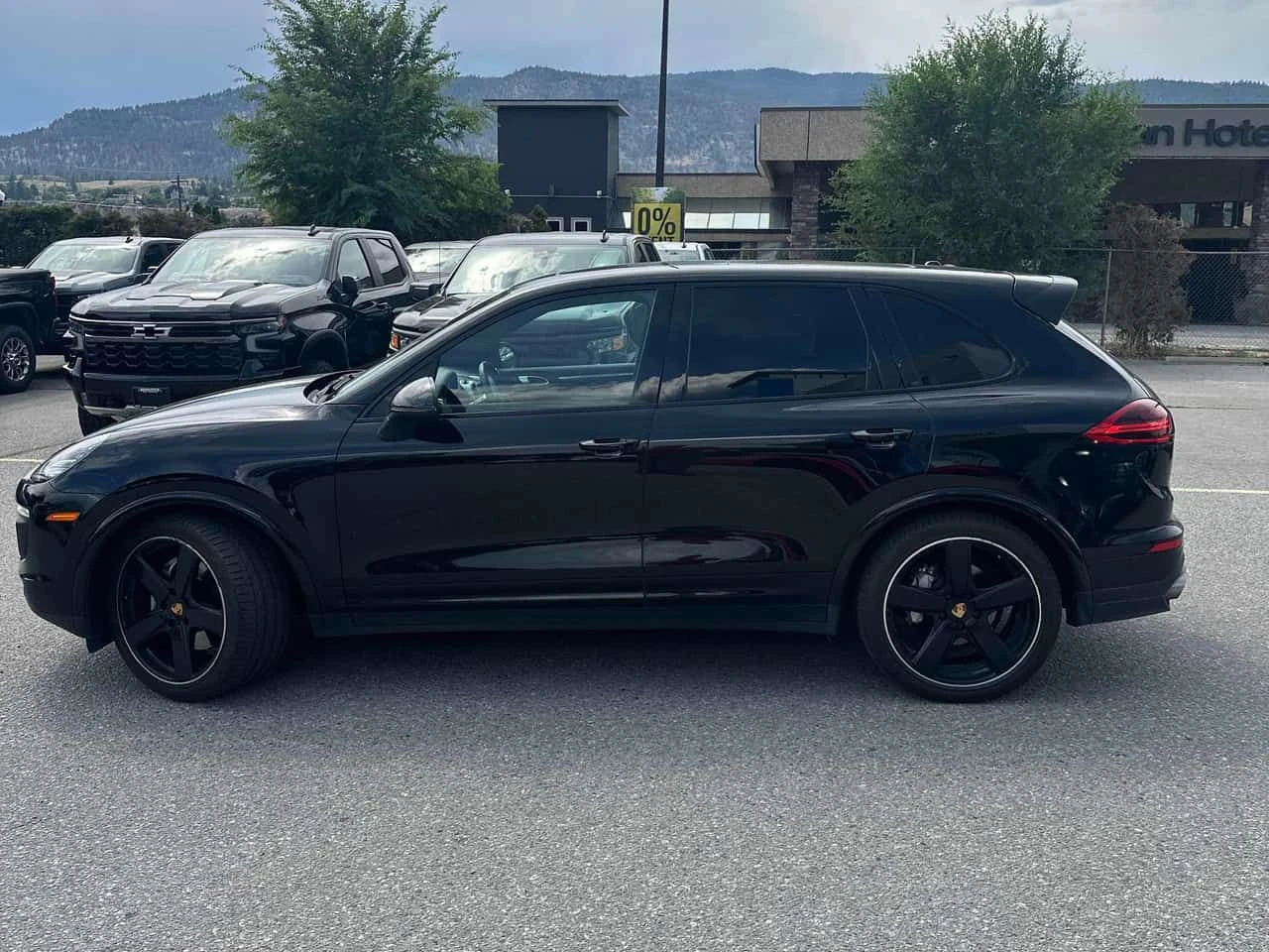 Porsche Cayenne * S* АВТОКРЕДИТ БЕЗ ПЪРВОНАЧАЛНА ВНОСКА* , снимка 2 - Автомобили и джипове - 55042813