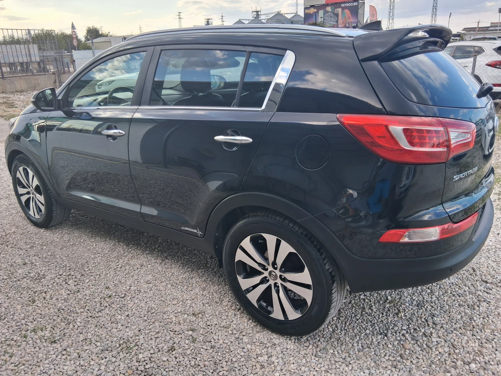 Kia Sportage 1.7 ����� | Mobile.bg � ����������� 5