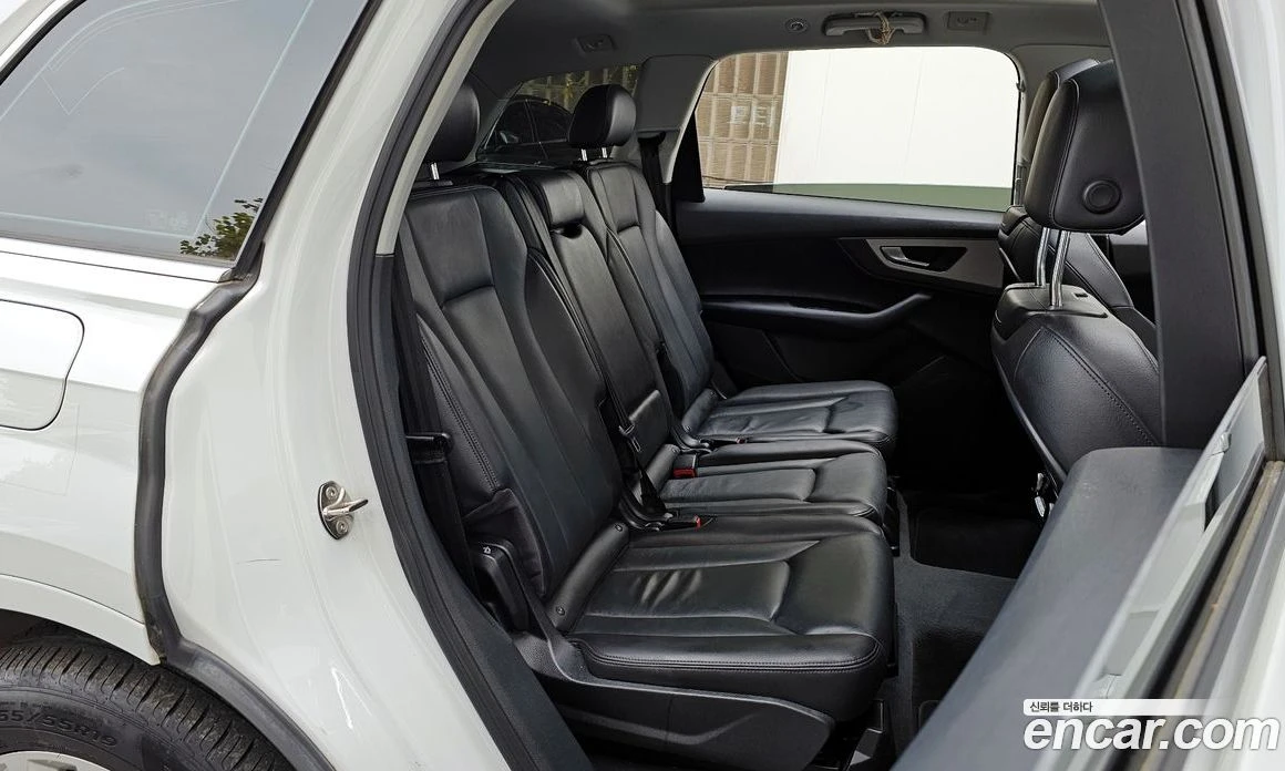 Audi Q7 45 TFSI Quattro, снимка 12 - Автомобили и джипове - 55676688