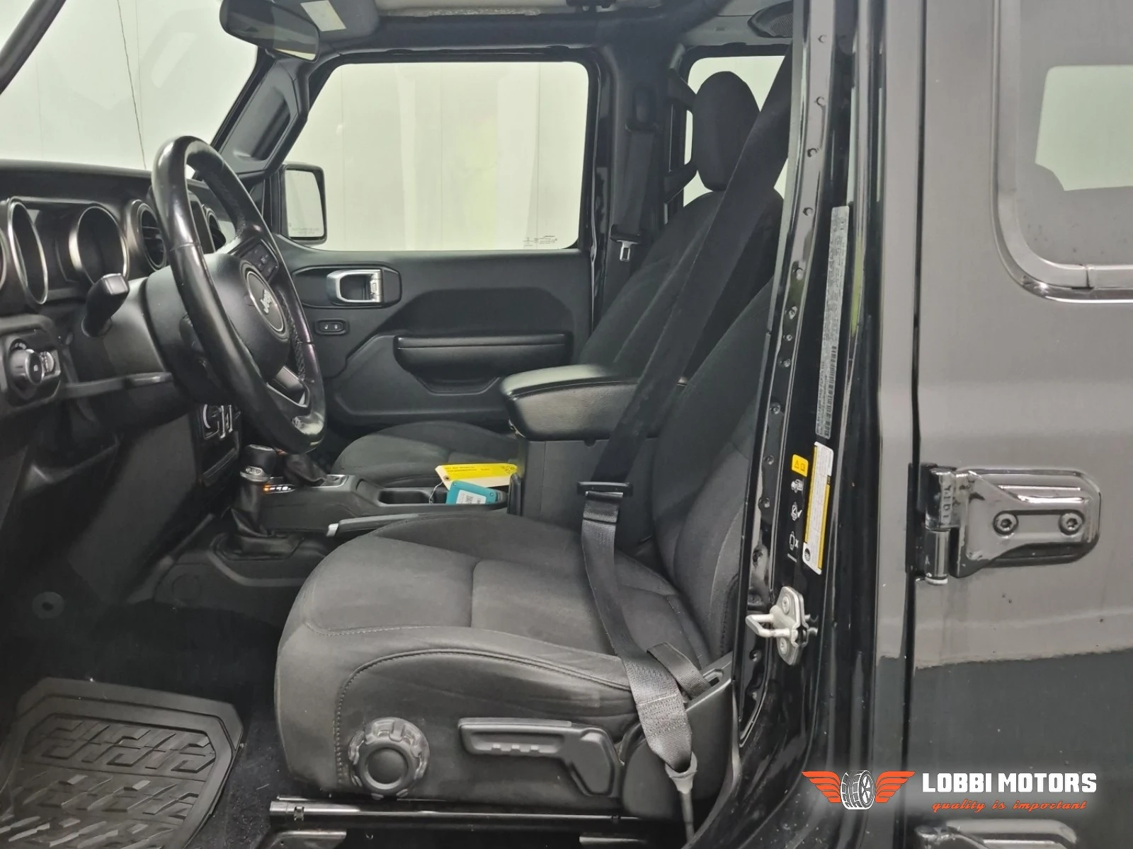 Jeep Wrangler, снимка 5 - Автомобили и джипове - 55955106