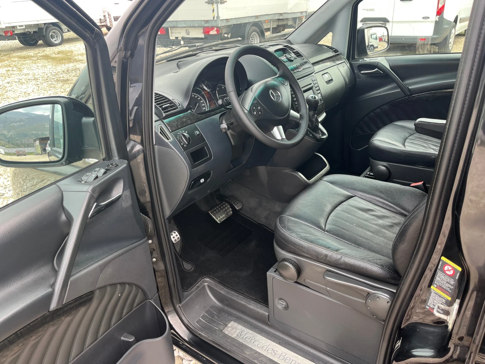 Mercedes-Benz Viano V220 AMBIENTE 8м 2ЕЛ.врати МИКСИ ТОП ТОП, снимка 5 - Бусове и автобуси - 54218828