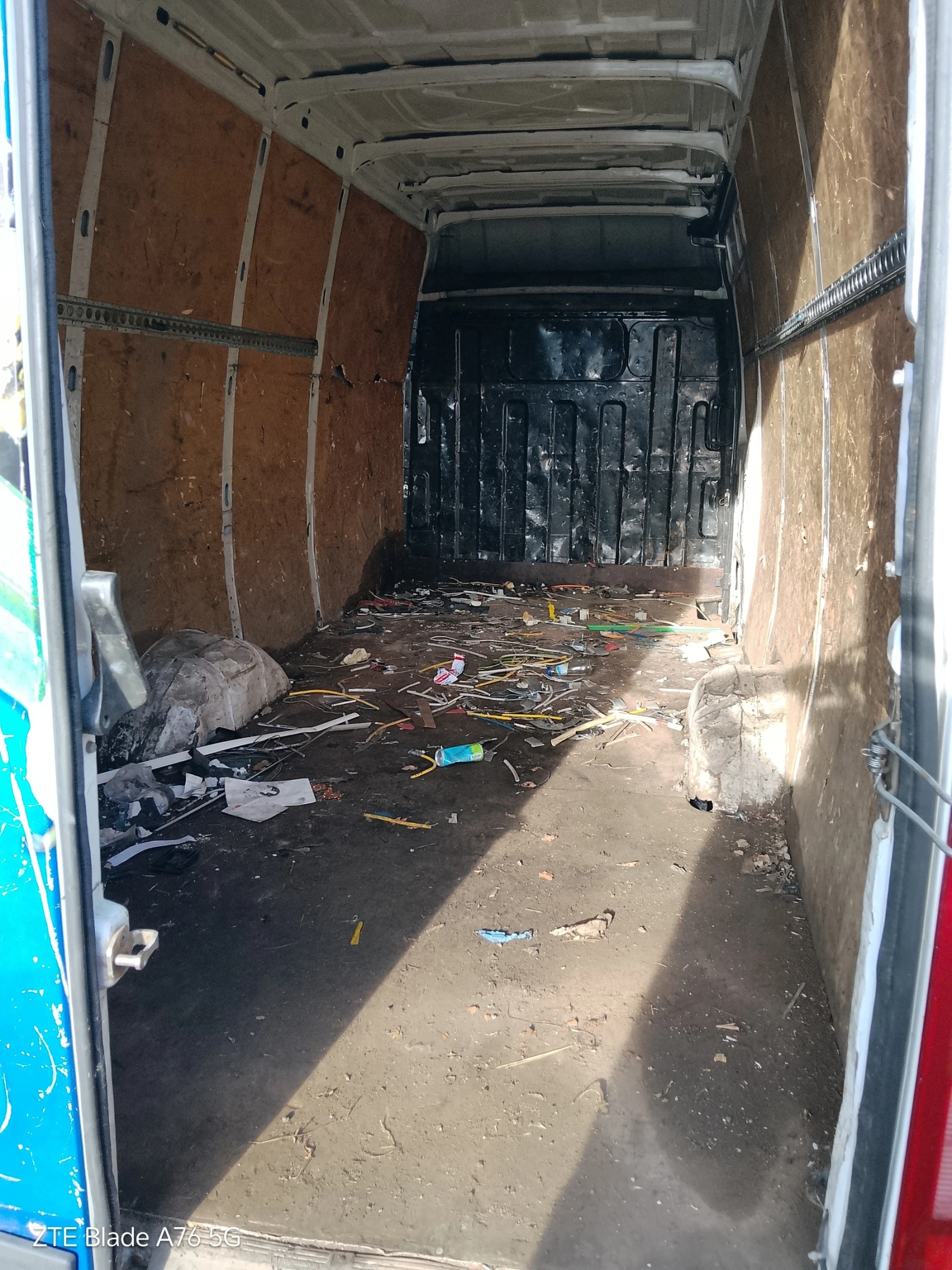 Iveco Daily, снимка 5 - Бусове и автобуси - 54620608