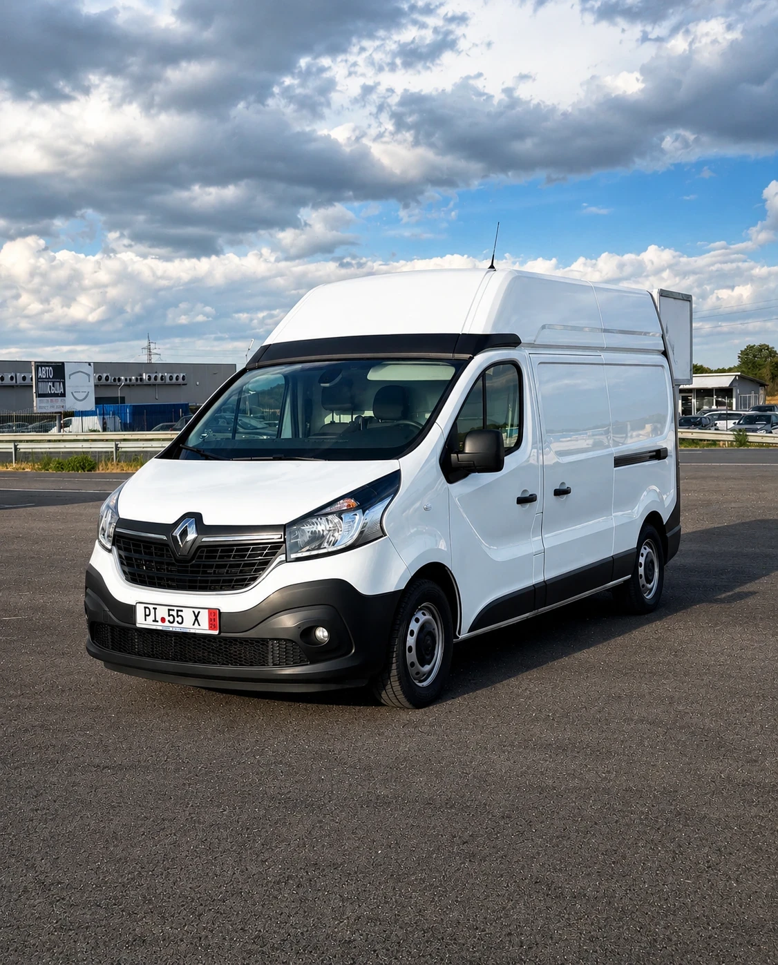 Renault Trafic 2.49t. БЕЗ ТАХОГРАФ (4ЕП) 2.0dci, снимка 2 - Бусове и автобуси - 55417162