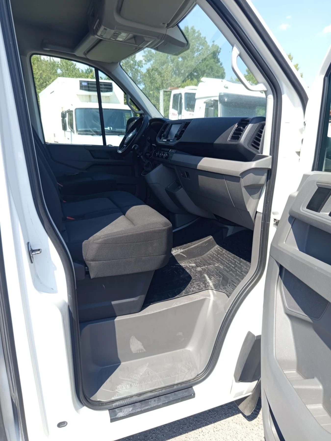 Man TGE 3.140 MAXI, снимка 11 - Бусове и автобуси - 55772175