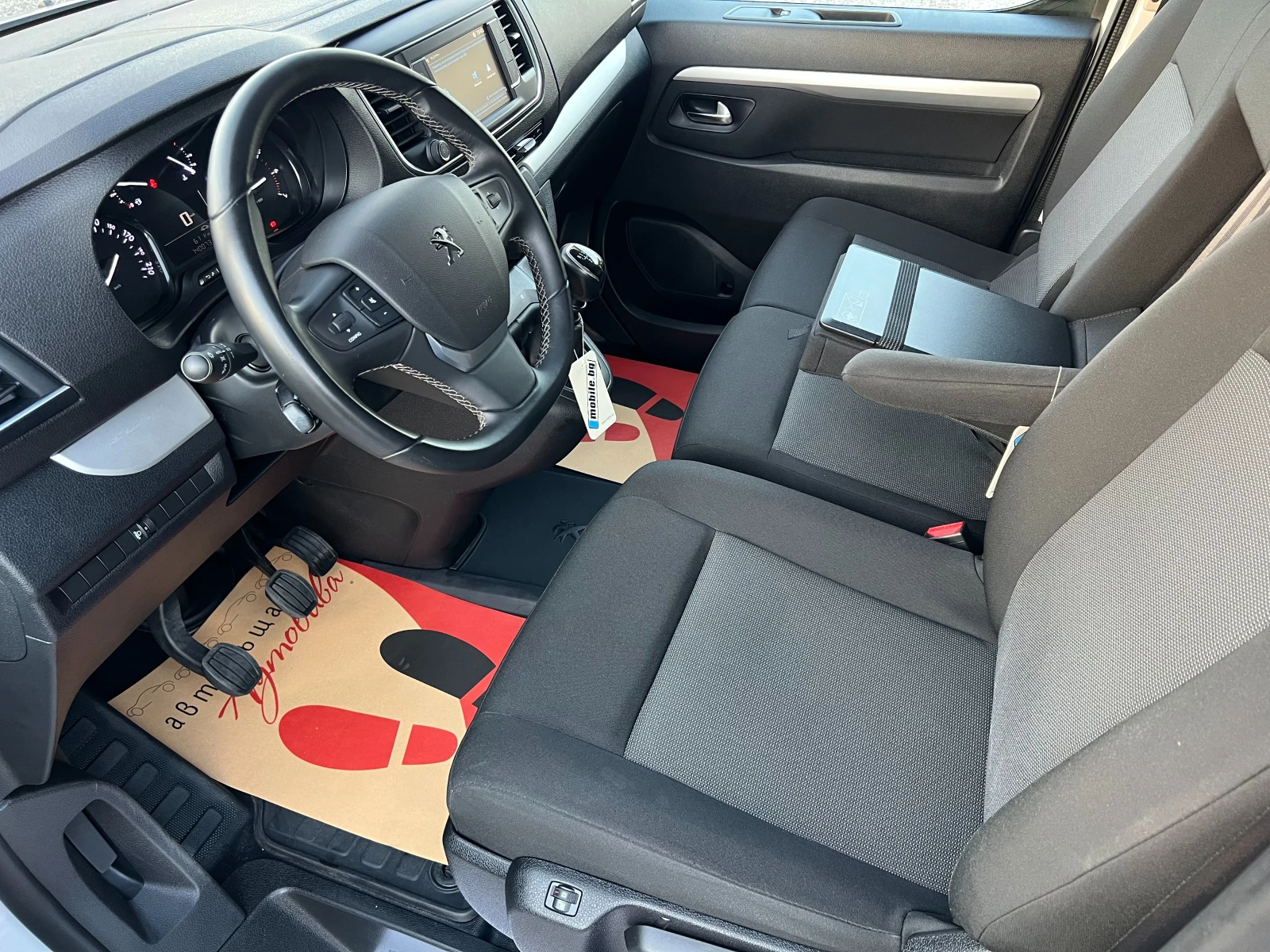 Peugeot Expert 2.0HDi 144k.c./140073км./ТОП СЪСТОЯНИЕ/ДЪЛГА БАЗА/, снимка 12 - Бусове и автобуси - 55808981