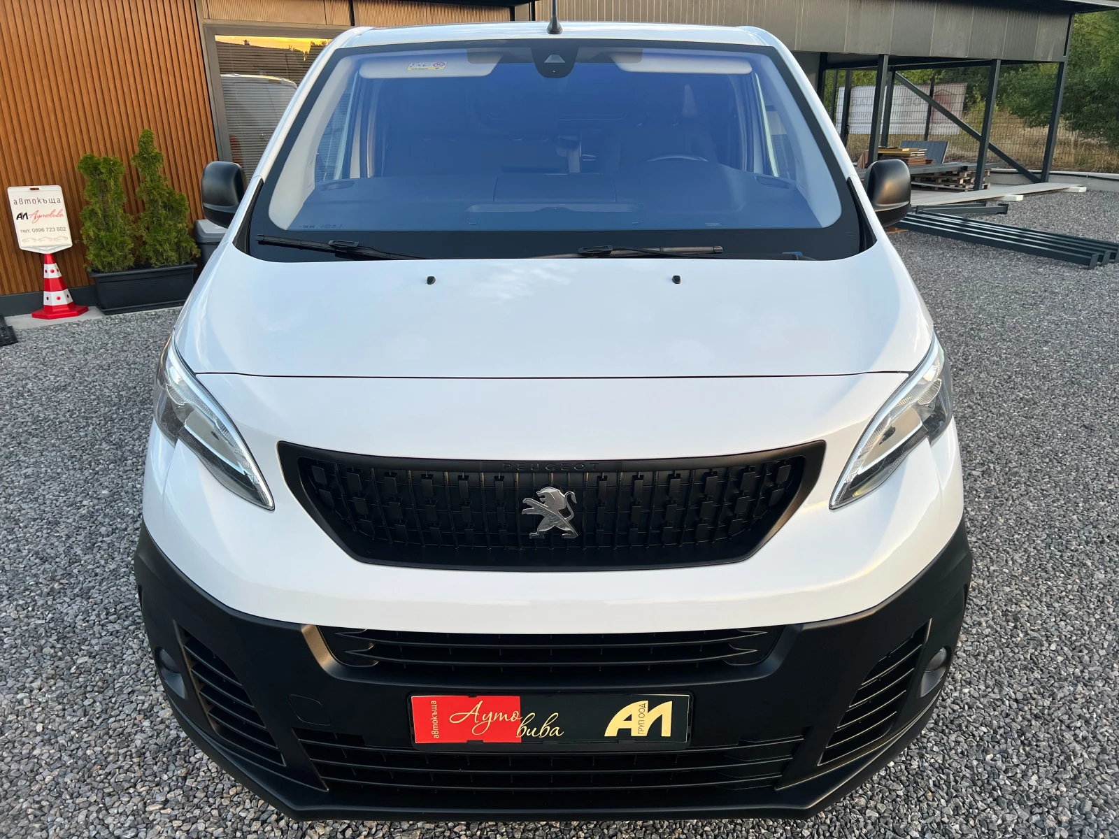 Peugeot Expert 2.0HDi 144k.c./140073км./ТОП СЪСТОЯНИЕ/ДЪЛГА БАЗА/, снимка 7 - Бусове и автобуси - 55808981