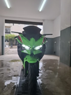 ������ Kawasaki Ninja