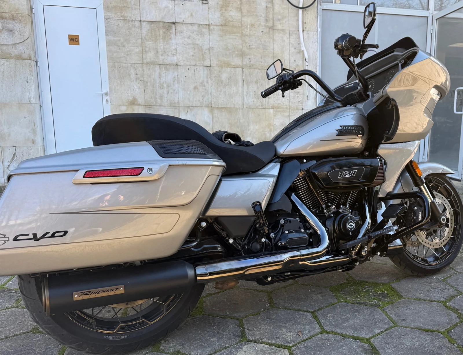 Harley-Davidson Touring Road Glide CVO 121ci VVT - изображение 5