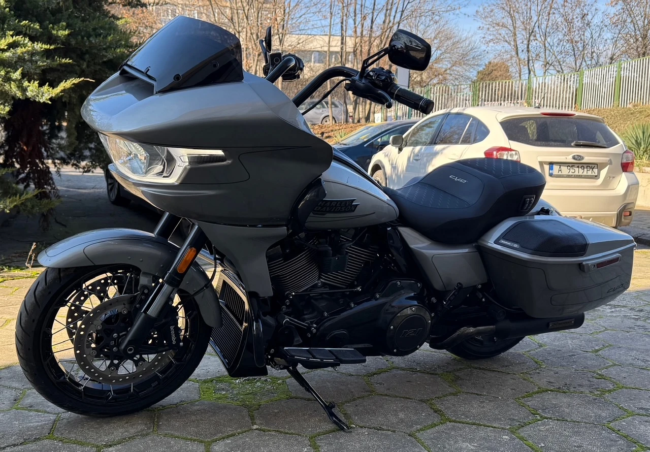 Harley-Davidson Touring Road Glide CVO 121ci VVT - изображение 3