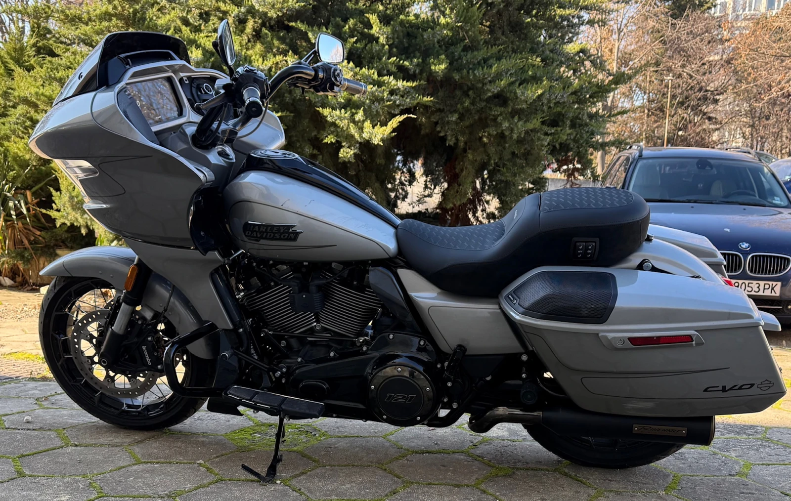 Harley-Davidson Touring Road Glide CVO 121ci VVT - изображение 4