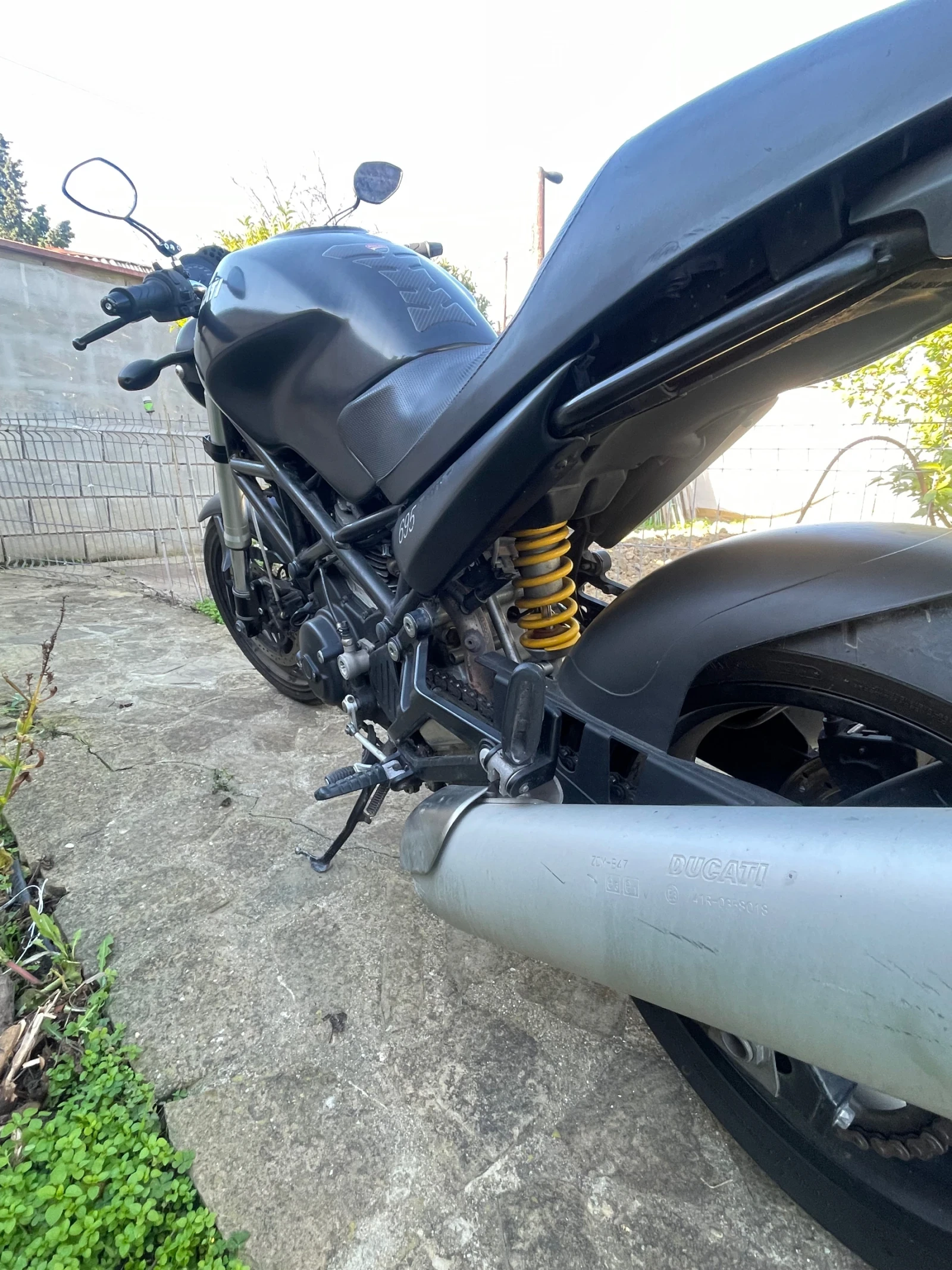 Ducati Monster 695 Desmo Design - изображение 2