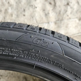 Гуми Зимни 225/45R17, снимка 10