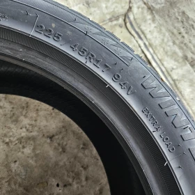 Гуми Зимни 225/45R17, снимка 9