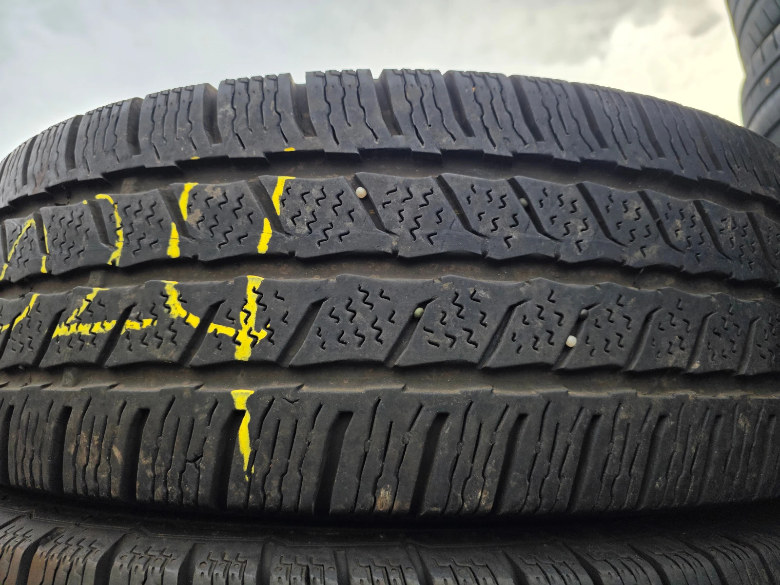 ���� 205/75R16 | Mobile.bg � ����������� 5