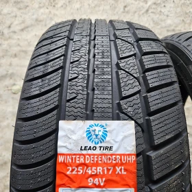 Гуми Зимни 225/45R17, снимка 3 - Гуми и джанти - 53473146