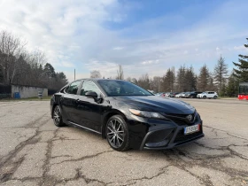 Toyota Camry 2.5 AWD, снимка 3