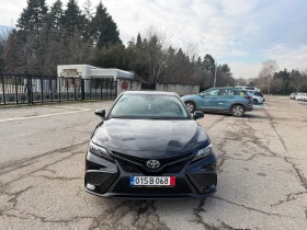 Toyota Camry 2.5 AWD, снимка 2