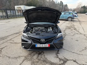 Toyota Camry 2.5 AWD, снимка 15