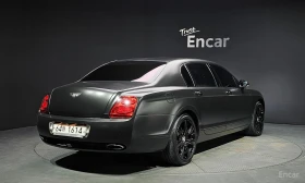 Bentley Flying Spur * 6.0* V12* КОЖА* ПОДГРЕВ* ОБДУХВАНЕ* ПАНОРАМА* , снимка 2